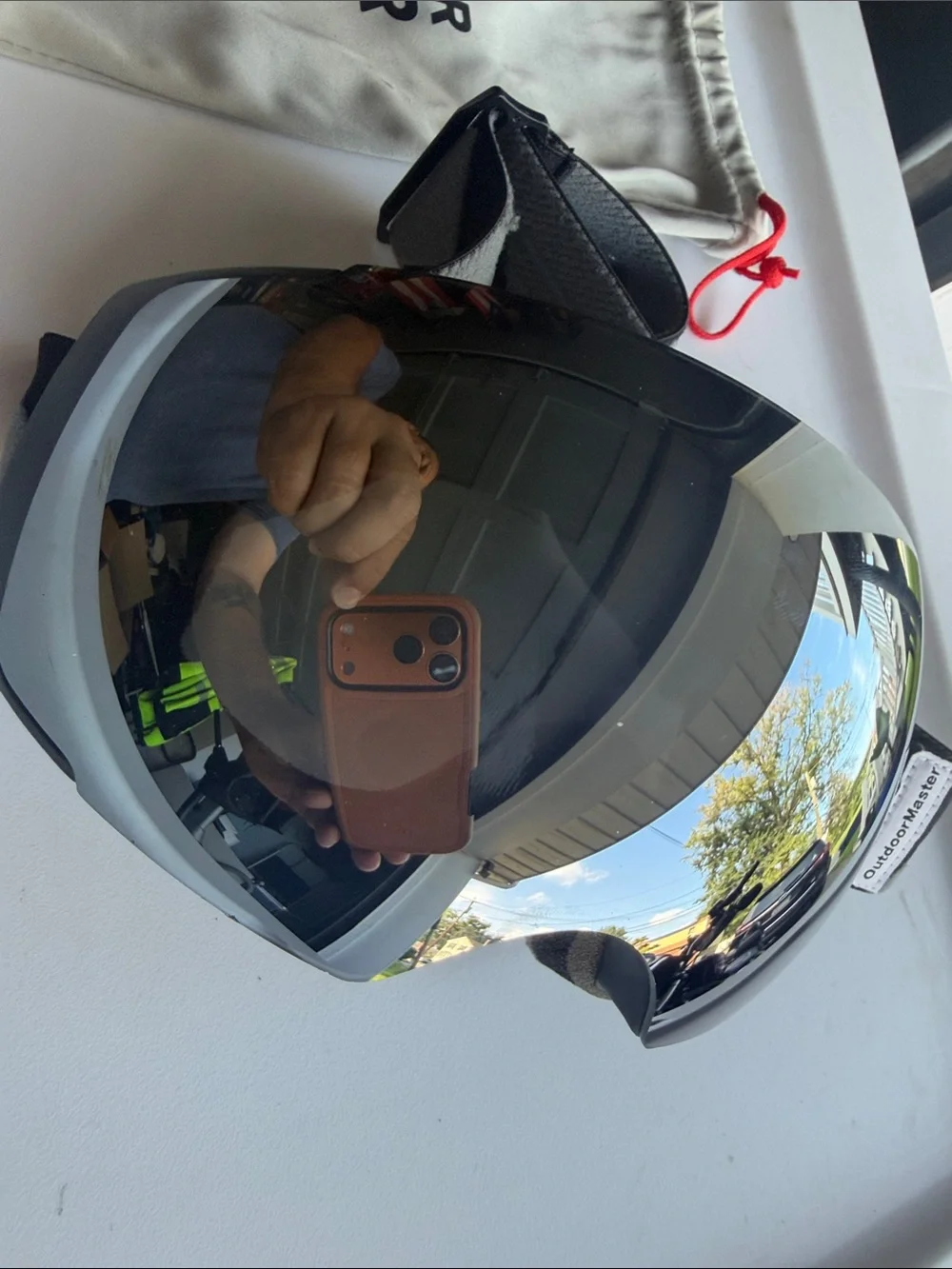 Gray VR Headset with Black Visor - Unbranded